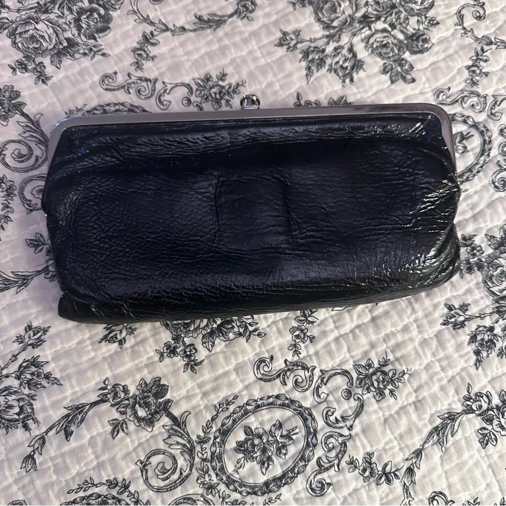 HOBO Lauren Wallet Clutch Black Crinkle Leather